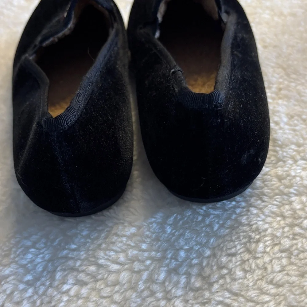Elegant Black Kids Slippers